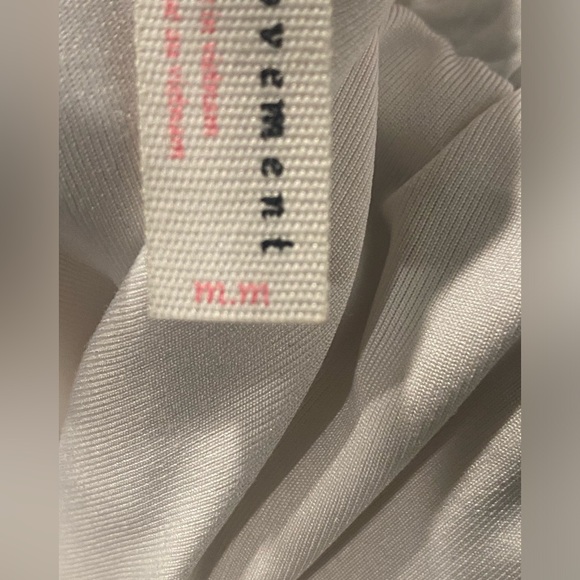 Free People Movement Shorts lined size M - Picture 2 of 6